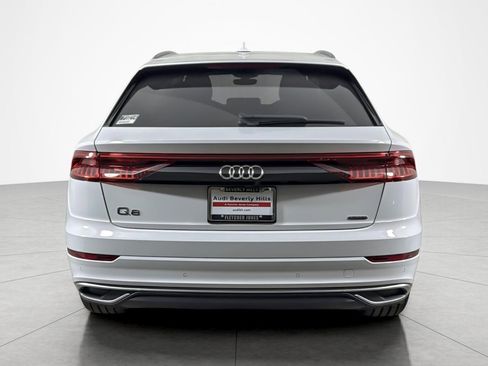 Used 2023 Audi Q8 Premium Plus w/ Premium Plus Package AWD/4WD image 4