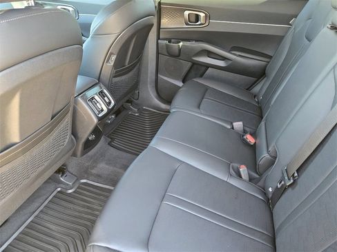 New 2026 Kia Sorento S w/ S Panoramic Sunroof Package FWD image 22