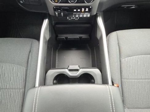 Used 2024 RAM 3500 Big Horn w/ Sport Appearance Package image 41