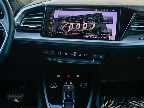 Used 2024 Audi Q4 e-tron Prestige w/ Black Optic Package AWD/4WD image 15