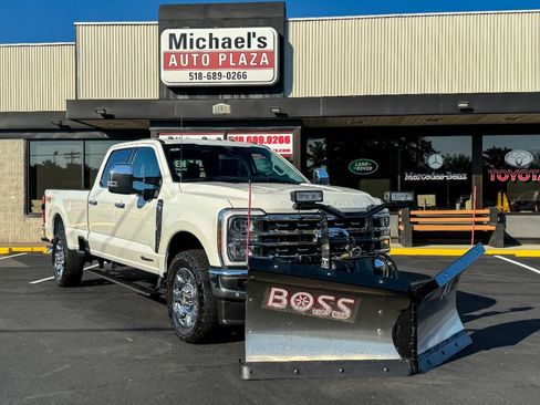 Used 2024 Ford F350 Lariat w/ Lariat Ultimate Package AWD/4WD image 2