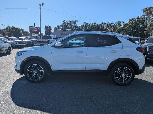 Certified 2021 Buick Encore GX Select w/ Advanced Technology Package FWD image 7