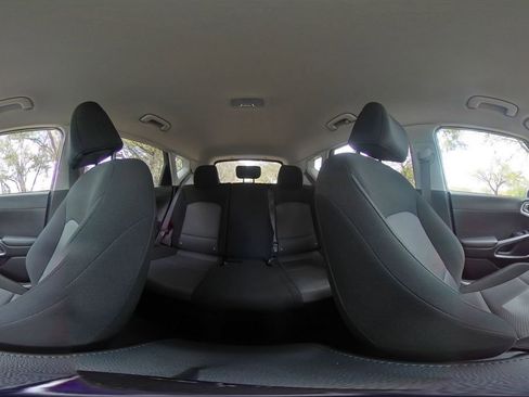 Used 2025 Kia Soul LX w/ LX Technology Package image 37