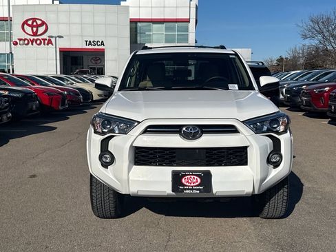 Used 2024 Toyota 4Runner SR5 image 2