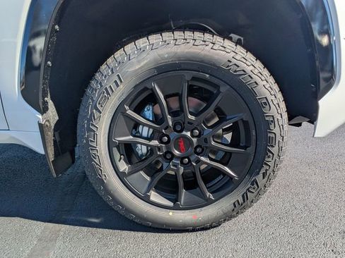 New 2026 Toyota Tundra Platinum AWD/4WD image 11