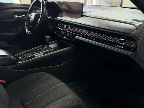 Used 2025 Honda Accord Sport image 22