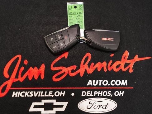 Used 2024 GMC Sierra 1500 AT4 w/ Technology Package image 42