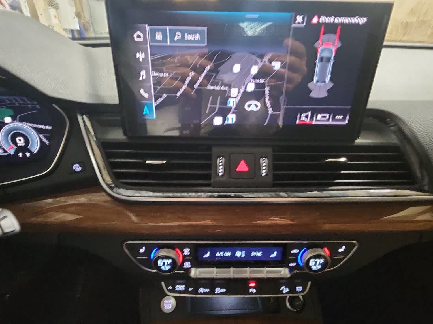 Used 2023 Audi Q5 2.0T Premium Plus AWD/4WD image 18