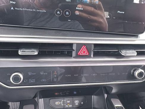 New 2026 Kia Sorento EX AWD/4WD image 28