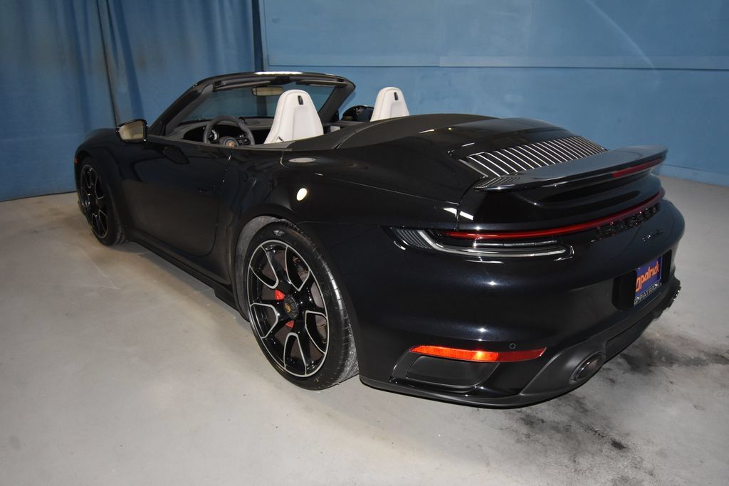 Certified 2021 Porsche 911 Turbo AWD/4WD image 3