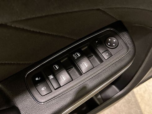 Used 2023 Dodge Charger GT image 29