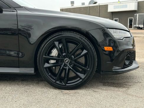 Used 2017 Audi RS 7 Performance w/ Driver Assistance Package image 12