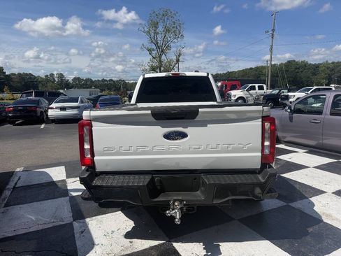 Used 2023 Ford F350 XL AWD/4WD image 8