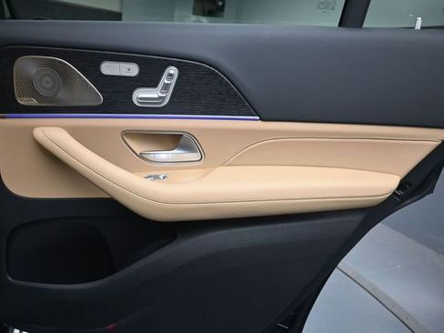 New 2026 Mercedes-Benz GLS 450 4MATIC image 30