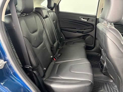 Used 2020 Ford Edge Titanium AWD/4WD image 29
