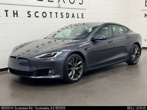 Used 2016 Tesla Model S 70 RWD image 8