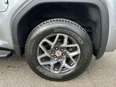 Used 2023 GMC Sierra 1500 SLT w/ SLT Premium Package image 33