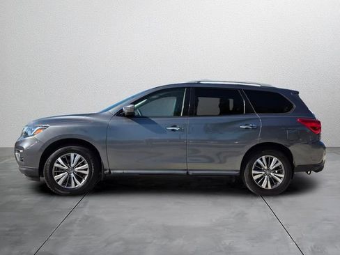 Used 2020 Nissan Pathfinder S FWD image 2