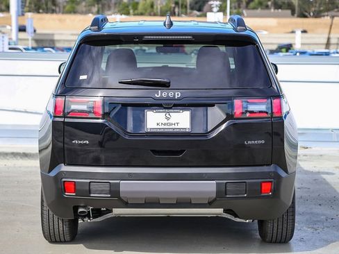 New 2026 Jeep Cherokee Laredo AWD/4WD image 8