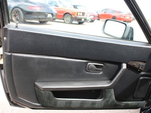 Used 1990 Porsche 944 Coupe RWD image 15
