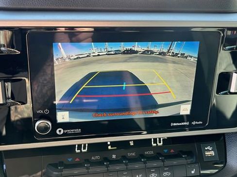 Used 2022 Toyota Tundra SR5 w/ SR5 Premium Package image 12