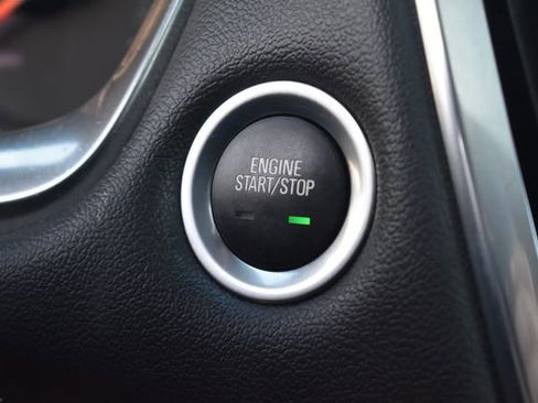 Certified 2023 Chevrolet Traverse LT w/ LT Premium Package image 31