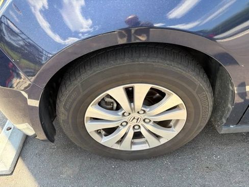 Used 2017 Honda Odyssey EX-L image 9