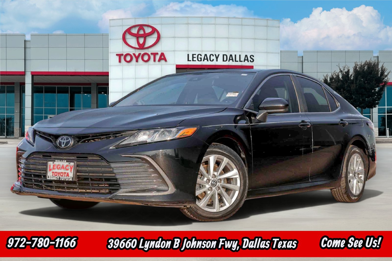 Used 2023 Toyota Camry LE FWD image 1