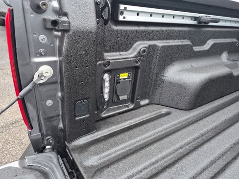 New 2025 Ford Maverick Lariat w/ 4K Tow Package image 8