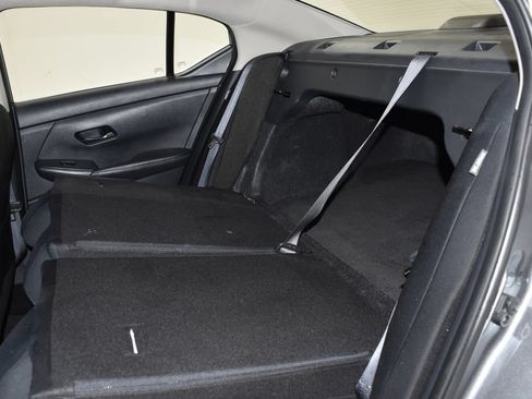 Used 2025 Nissan Sentra SV FWD image 28