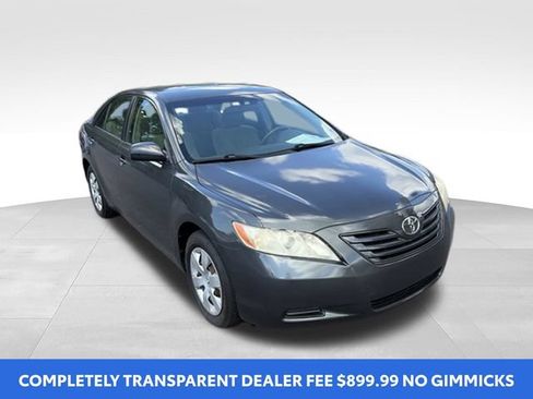 Used 2007 Toyota Camry LE FWD image 2
