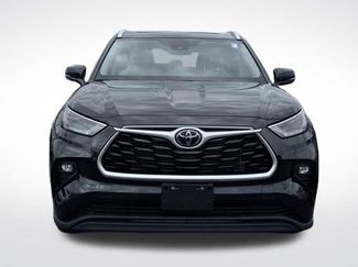 Used 2023 Toyota Highlander XLE AWD/4WD video 2
