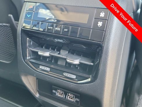 Used 2023 Jeep Grand Cherokee L Laredo RWD image 22