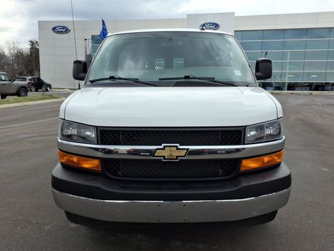 Used 2024 Chevrolet Express 2500 2500 w/ Driver Convenience Package image 8