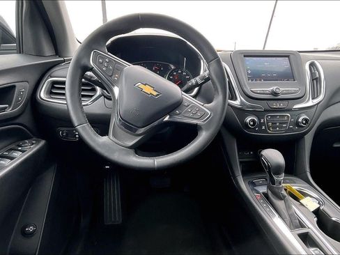 Used 2024 Chevrolet Equinox LT AWD/4WD image 33