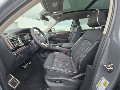 New 2026 Volkswagen Atlas SEL Premium R-Line image 24