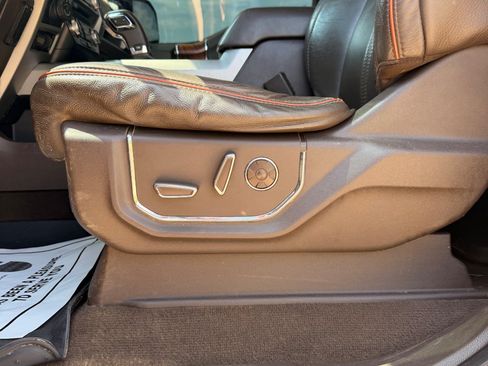 Used 2016 Ford F150 King Ranch w/ Equipment Group 601A Luxury AWD/4WD image 13