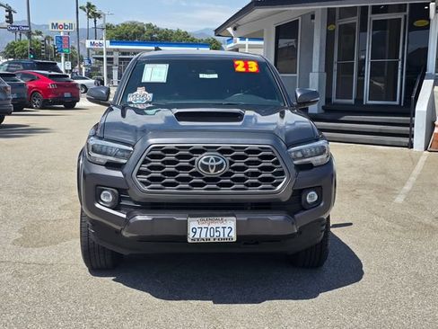 Used 2023 Toyota Tacoma TRD Sport AWD/4WD image 2