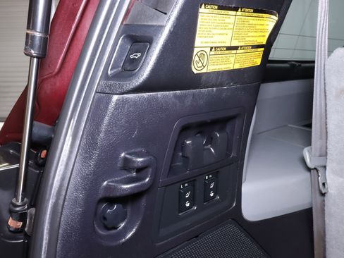 Used 2008 Toyota Sequoia Limited image 68