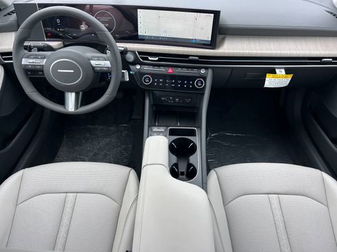 New 2026 Hyundai Sonata Limited FWD image 4
