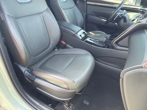 Certified 2023 Hyundai Santa Cruz Limited image 13