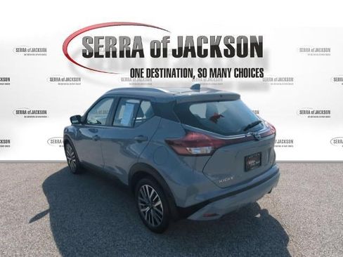 Used 2024 Nissan Kicks SV FWD image 7