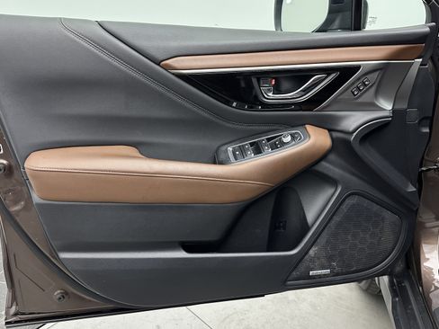 Used 2021 Subaru Outback Touring XT image 10