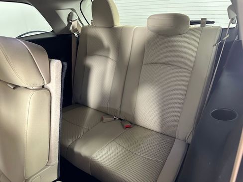 Used 2018 Dodge Journey SXT w/ Safe & Sound Group FWD image 20