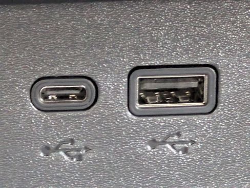 New 2026 Chevrolet Equinox LT w/ Convenience Package II image 24