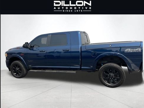 Used 2022 RAM 2500 Laramie w/ Night Edition AWD/4WD image 7