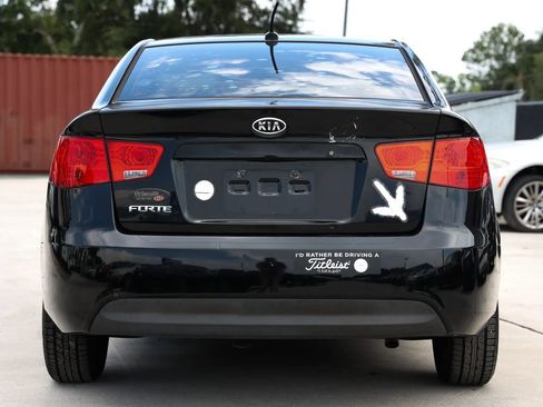 Used 2012 Kia Forte LX FWD image 5