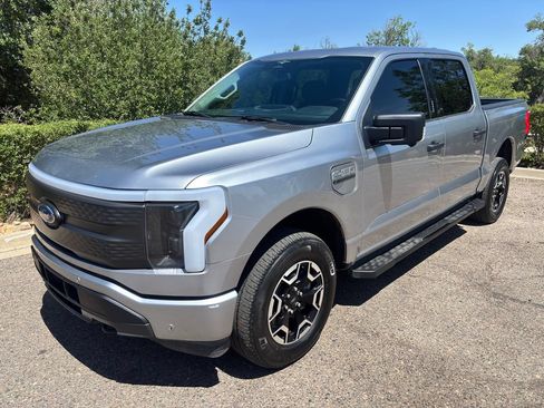 Used 2023 Ford F150 Lightning XLT w/ Max Trailer Tow Package AWD/4WD image 5