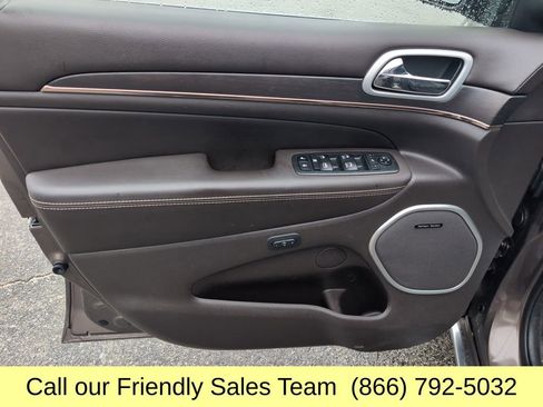 Used 2019 Jeep Grand Cherokee Summit w/ Platinum Series Group image 10