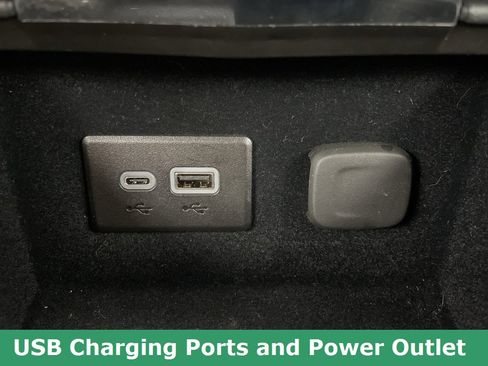 Used 2025 Cadillac XT4 Premium Luxury w/ Technology Package image 43